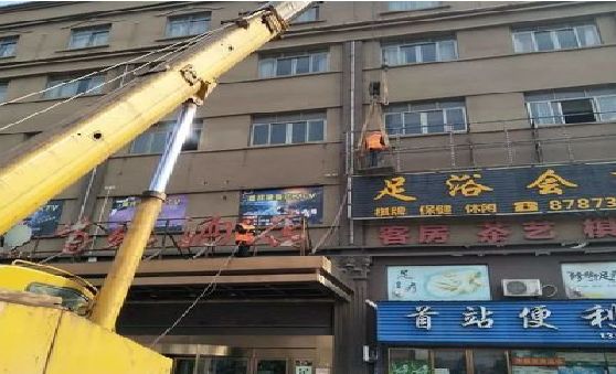 荆州安装较高的门店招牌有什么好的方法？
